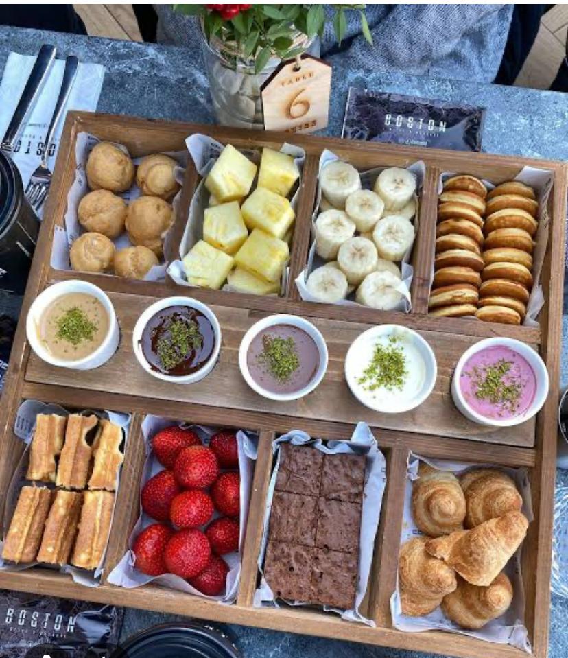 Waffle Lounge Lounge Box