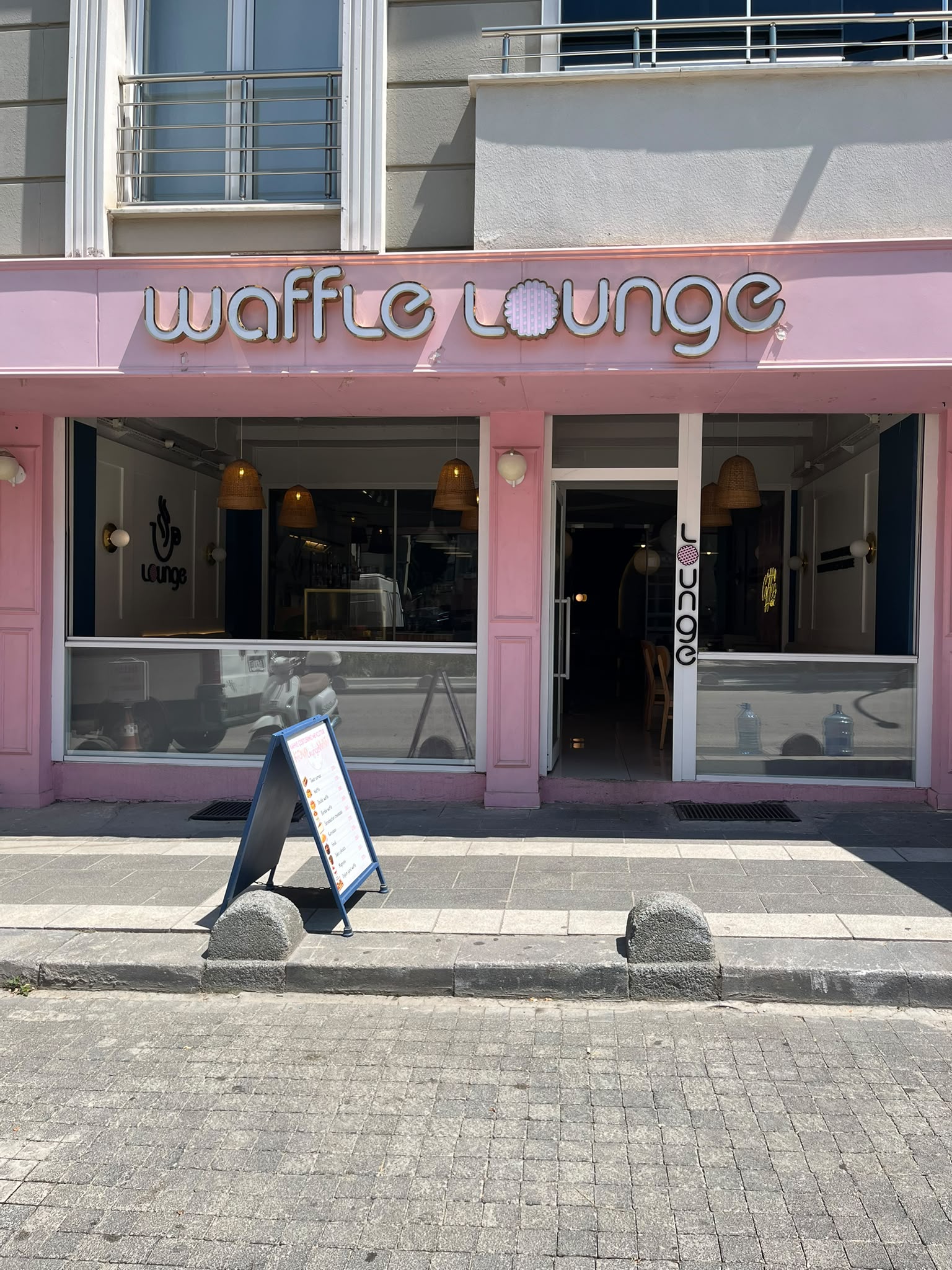 Waffle Lounge Erbaa şubesi